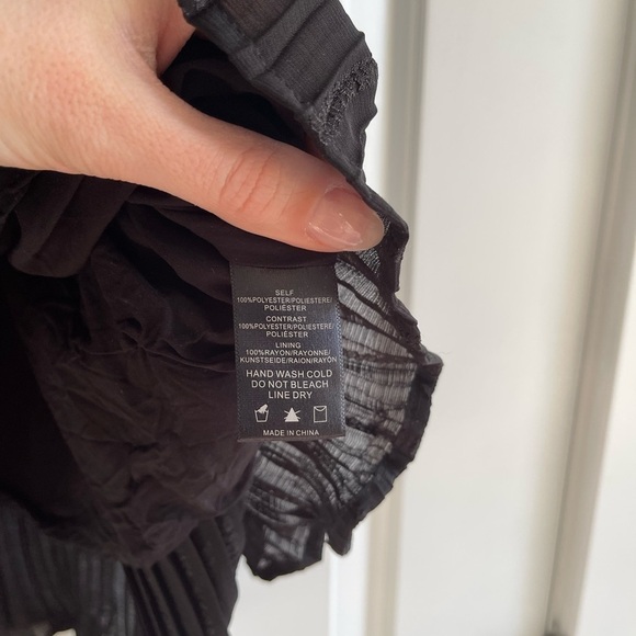 Anthropologie Sunday In Brooklyn Parlette Pleated Dress - XS - Picture 3 of 6